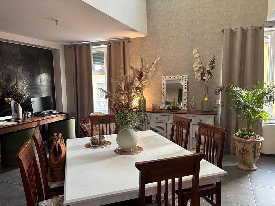 Superbe Appartement Au Coeur Du Jura Champagnole Exteriör bild
